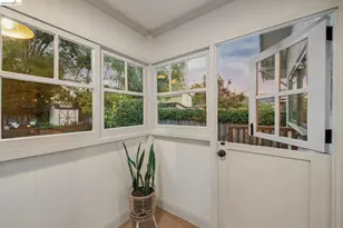 362 50th St, Oakland, CA 94609 - Photo 42