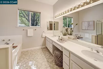 1804 Wales, Walnut Creek, CA 94595 - Photo 52