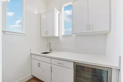 2388 Stanford St, Alameda, CA 94501 - Photo 48
