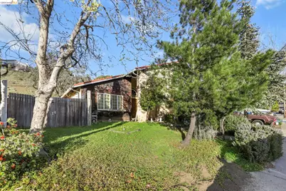 28174 Dobbel Ave, Hayward, CA 94542 - Photo 16