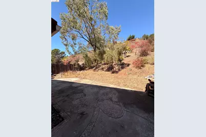 28174 Dobbel Ave, Hayward, CA 94542 - Photo 36