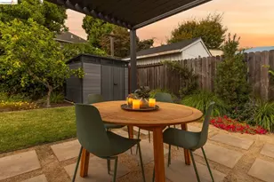 452 44th St, Oakland, CA 94609 - Photo 72