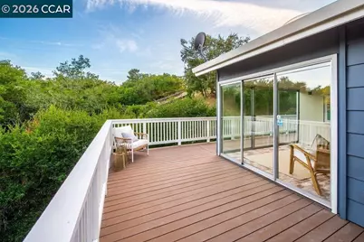 9 Valley Court, Orinda, CA 94563 - Photo 40