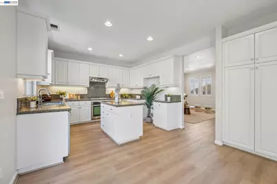 2628 Photinia Ct, Pleasanton, CA 94588 - Photo 18