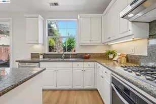 2628 Photinia Ct, Pleasanton, CA 94588 - Photo 22