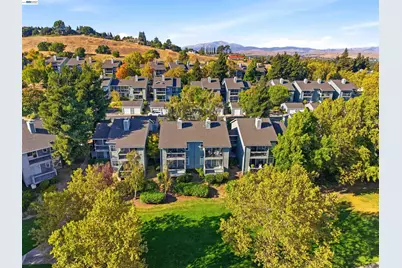 8040 Mountain View Dr #D, Pleasanton, CA 94588 - Photo 28