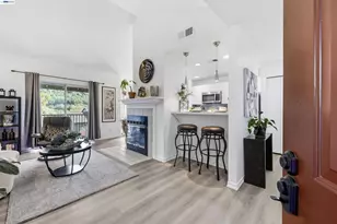 8040 Mountain View Dr, Pleasanton, CA 94588 - Photo 4