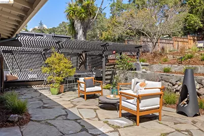 1234 Contra Costa Dr, El Cerrito, CA 94530 - Photo 36