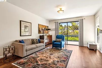 3300 Southridge Dr, Richmond, CA 94806 - Photo 8