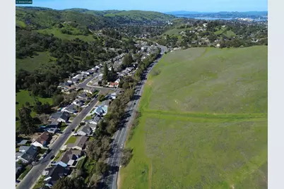 Vine Hill Way, Martinez, CA 94553 - Photo 10