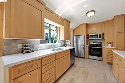 458 Key Blvd, Richmond, CA 94805 - Photo 14
