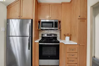 458 Key Blvd, Richmond, CA 94805 - Photo 16