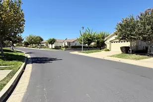1010 Centennial Dr, Brentwood, CA 94513 - Photo 32