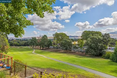 1652 Siskiyou Dr, Walnut Creek, CA 94598 - Photo 8
