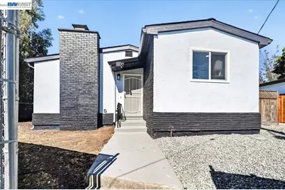 605 Tyler St, Oakland, CA 94603 - Photo 2