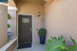 25 Sparrow Hawk Ct, Oakley, CA 94561 - Photo 4