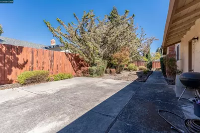 3299 Hermosa St, Pinole, CA 94564 - Photo 58