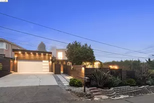 5800 St Paul Ct, Oakland, CA 94618 - Photo 1