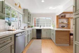 5800 St Paul Ct, Oakland, CA 94618 - Photo 28