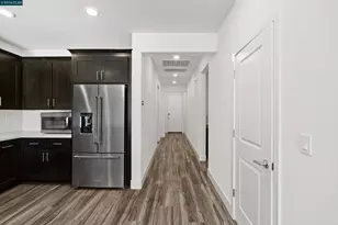 8300 Kevin Whiteley Dr, Elk Grove, CA 95757 - Photo 28