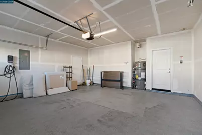 8300 Kevin Whiteley Dr, Elk Grove, CA 95757 - Photo 24