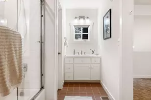 695 Florence, Oakland, CA 94618 - Photo 48