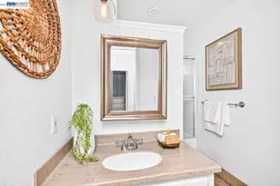4023 Page Ct, Pleasanton, CA 94588 - Photo 24