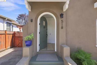 518 36th St, Richmond, CA 94805 - Photo 2