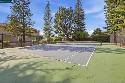 164 Southwind Dr, Pleasant Hill, CA 94523 - Photo 52