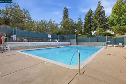 164 Southwind Dr, Pleasant Hill, CA 94523 - Photo 48