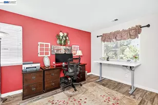 36 Marcia Ct, Livermore, CA 94550 - Photo 28
