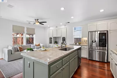 4252 Escudo Ct, Dublin, CA 94568 - Photo 14