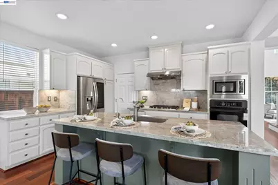 4252 Escudo Ct, Dublin, CA 94568 - Photo 10