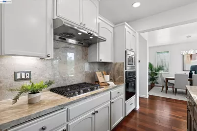 4252 Escudo Ct, Dublin, CA 94568 - Photo 12