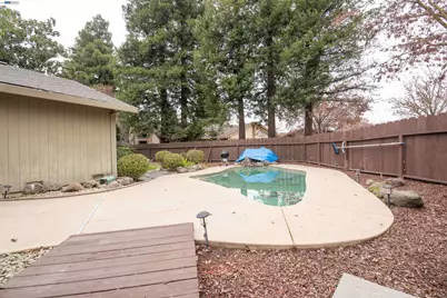 1336 Hidden Glen Dr, Modesto, CA 95355 - Photo 10