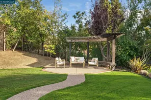7 Eastward Ln, Danville, CA 94506 - Photo 38