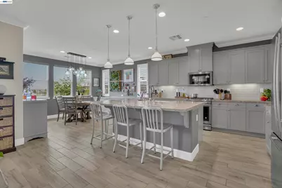 17863 Eastman Ct, Lathrop, CA 95330 - Photo 8