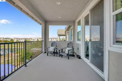 17863 Eastman Ct, Lathrop, CA 95330 - Photo 26