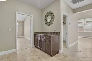 2419 Imperial Ct, Discovery Bay, CA 94505 - Photo 16