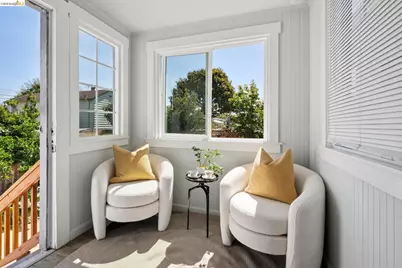 1161 61st St, Oakland, CA 94608 - Photo 26
