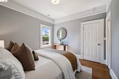 1161 61st St, Oakland, CA 94608 - Photo 20