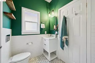 1161 61st St, Oakland, CA 94608 - Photo 18