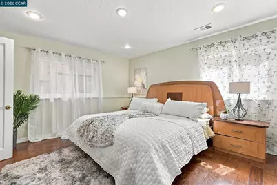 3334 Harrison St, Oakland, CA 94611 - Photo 18