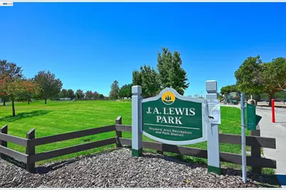 3585 Deer Park Ct, Hayward, CA 94542 - Photo 22