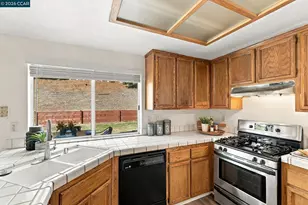 4609 Knollpark Cir, Antioch, CA 94531 - Photo 16