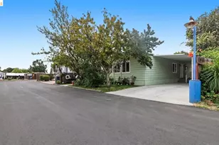 1742 Harbor Dr, Isleton, CA 95641 - Photo 4