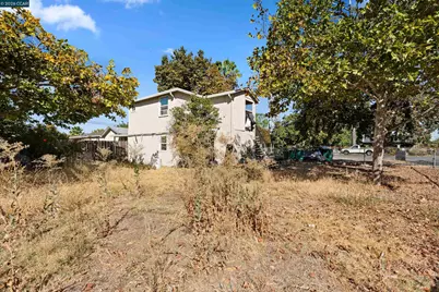 2150 Michael Ave, Stockton, CA 95206 - Photo 30