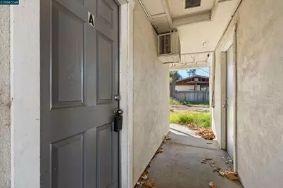 2150 Michael Ave, Stockton, CA 95206 - Photo 8