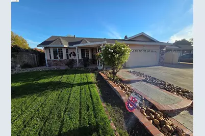 3718 Cascade Ct, Antioch, CA 94509 - Photo 2