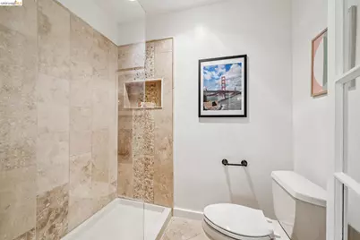 2534 Carisbrook Dr, Oakland, CA 94611 - Photo 34